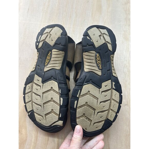 Keen Men’s 13m Leather Sandals Round Toe - Picture 2 of 7